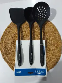 İvory Silikon Mutfak Seti (IVO-SL215) SİYAH