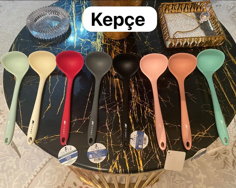 İvory Silikon Kepçe 